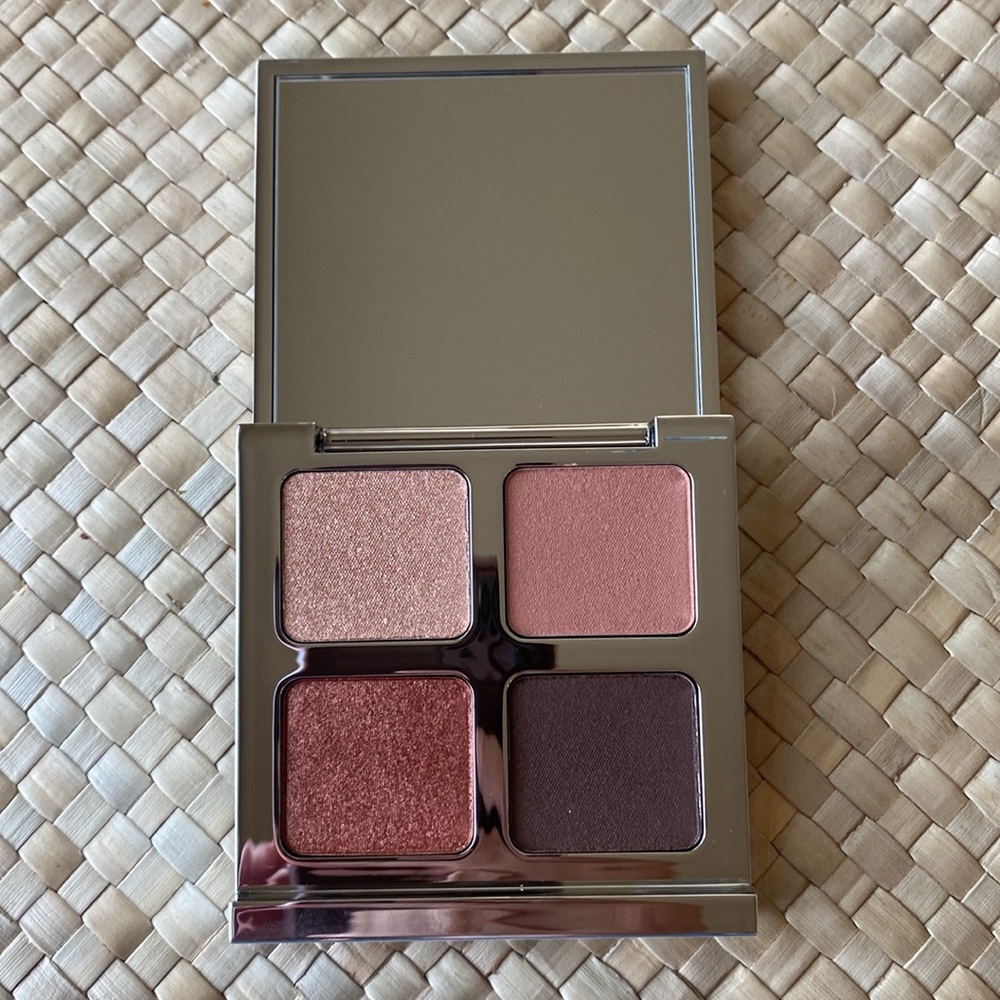 Il Makiage Color Boss Squad in The Real Deal eyeshadow palette